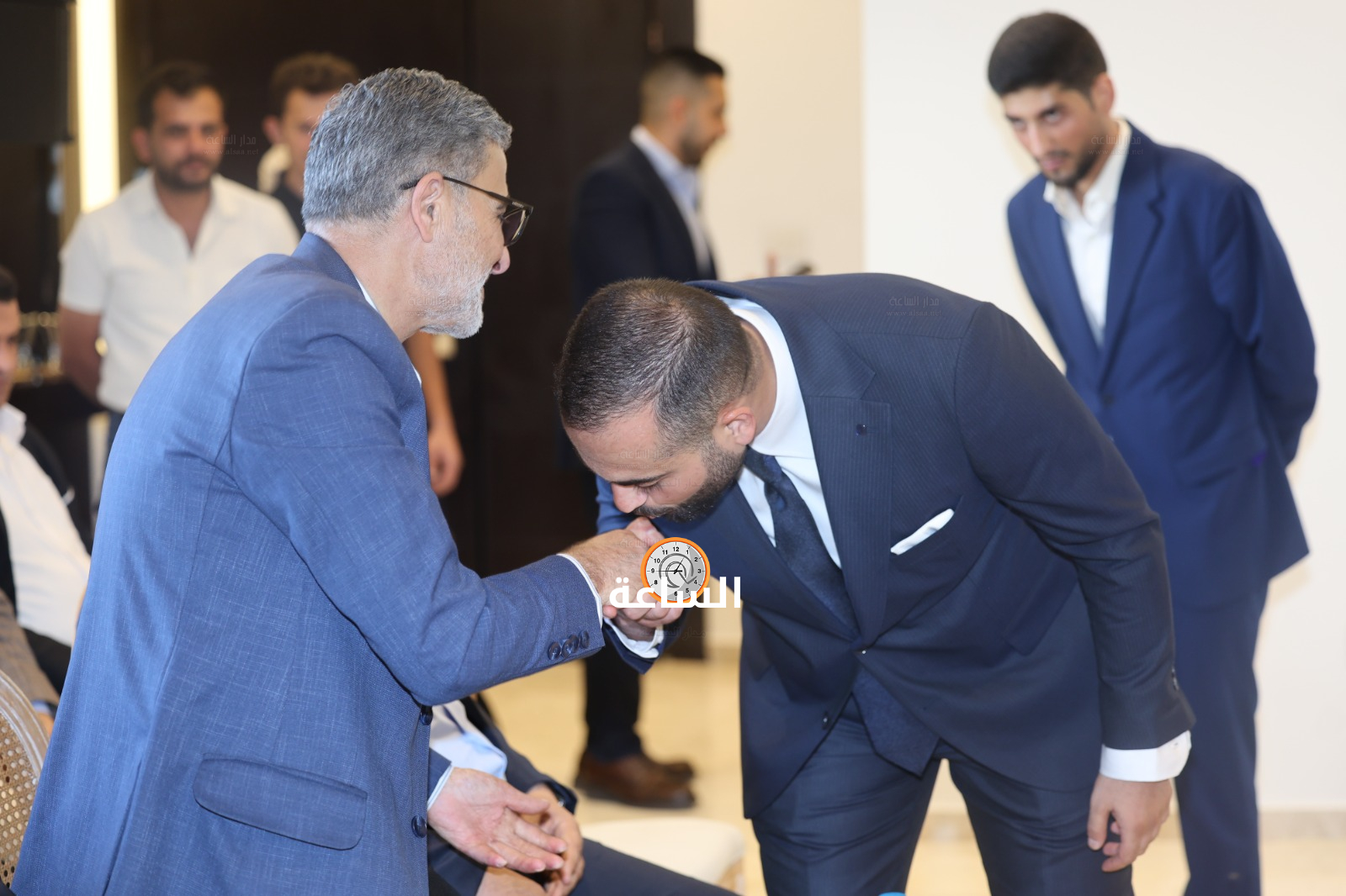Madar Al-Saa Images 0.0140603160929349