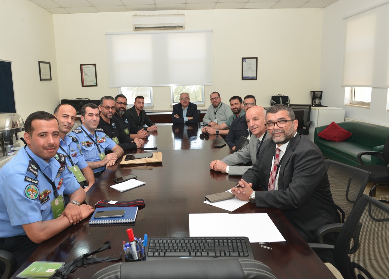 Madar Al-Saa Images 0.2527925069588035