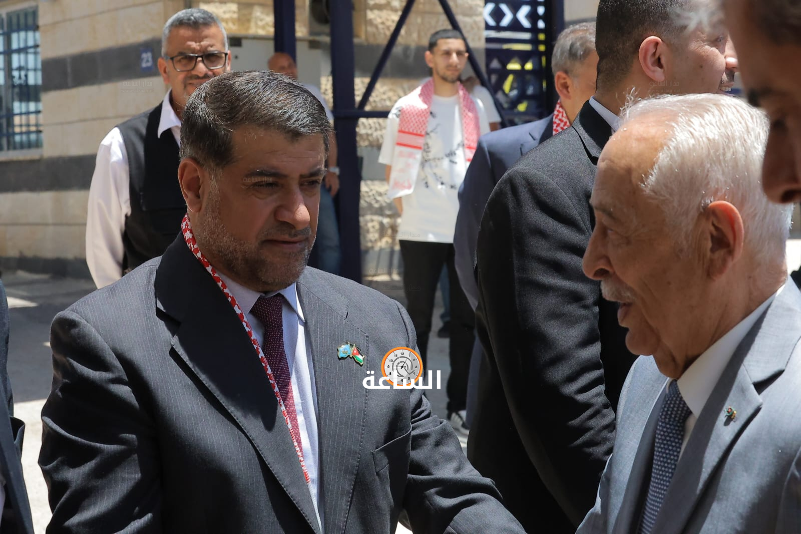 Madar Al-Saa Images 0.40990506552951833