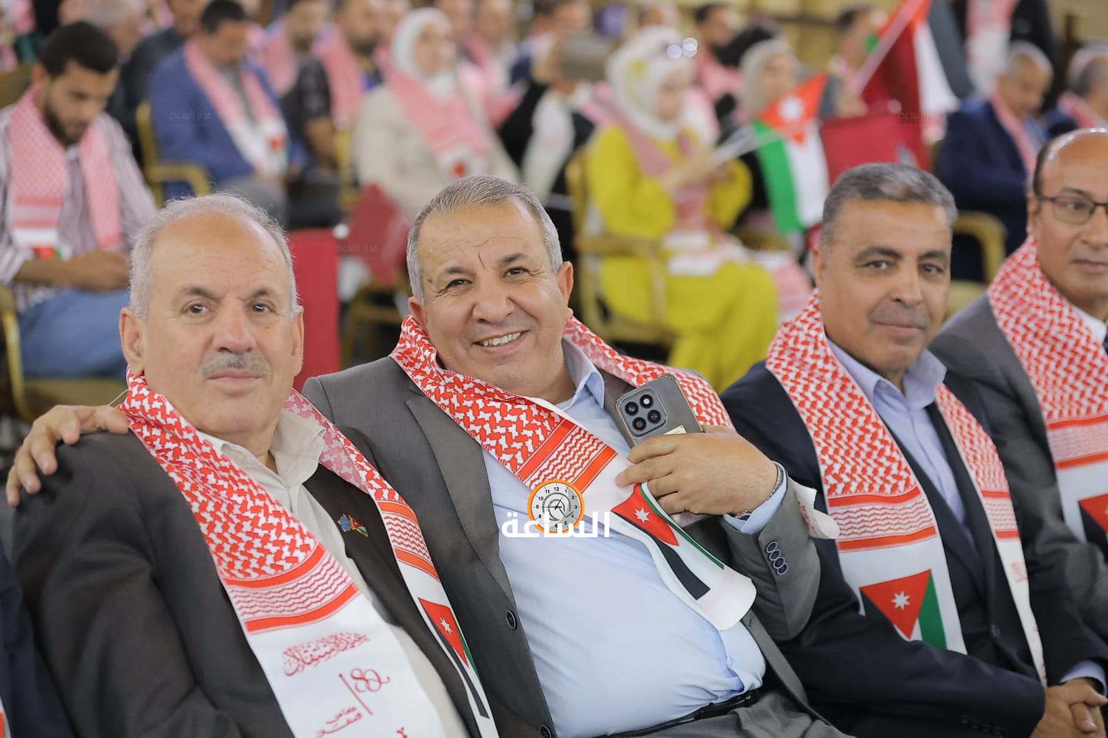 Madar Al-Saa Images 0.8494945499410744