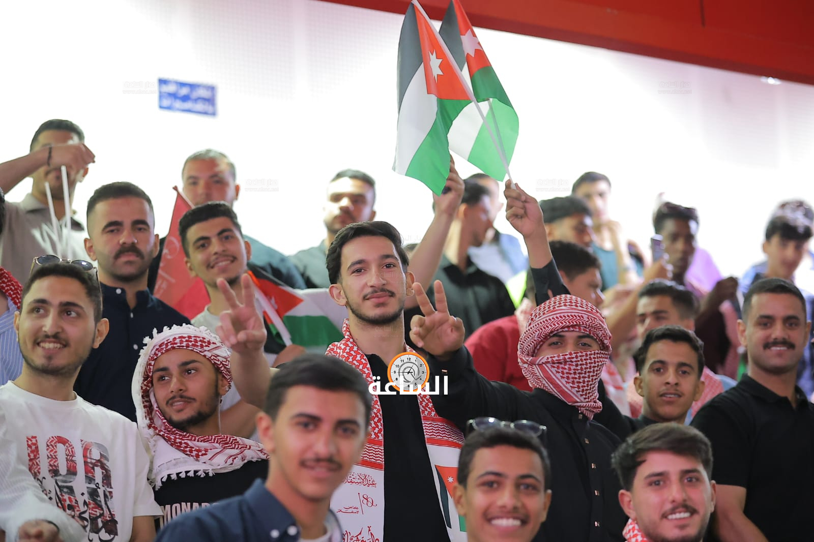 Madar Al-Saa Images 0.9911373482139642