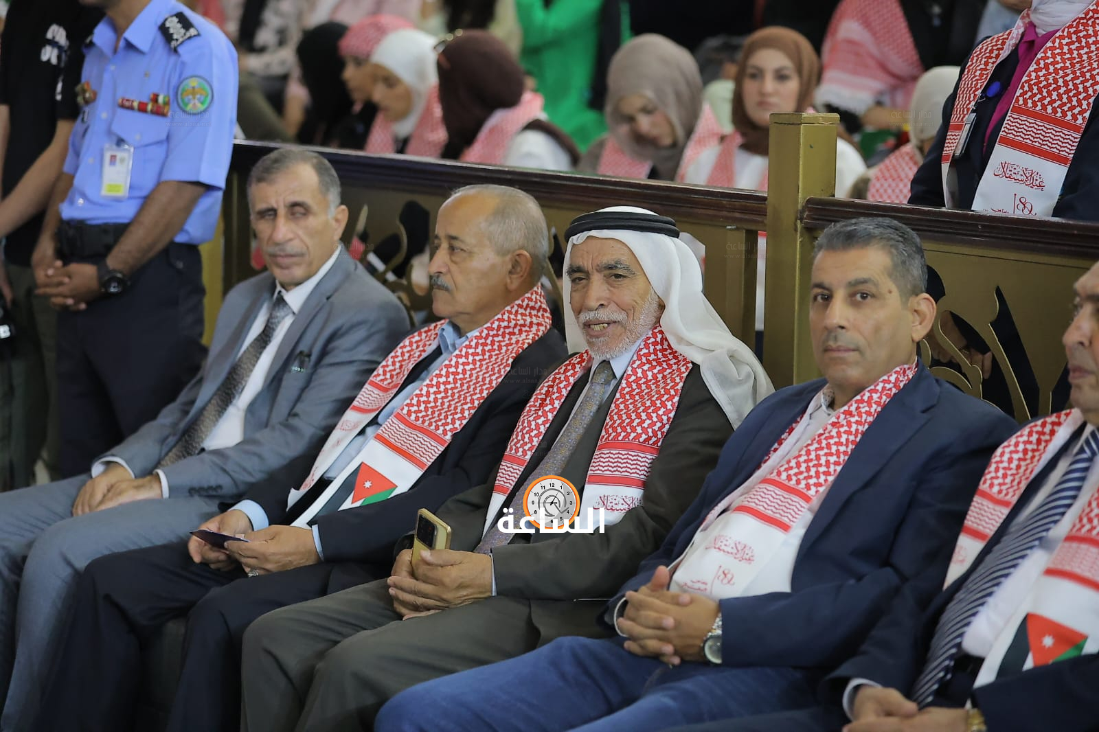 Madar Al-Saa Images 0.7920807708060166