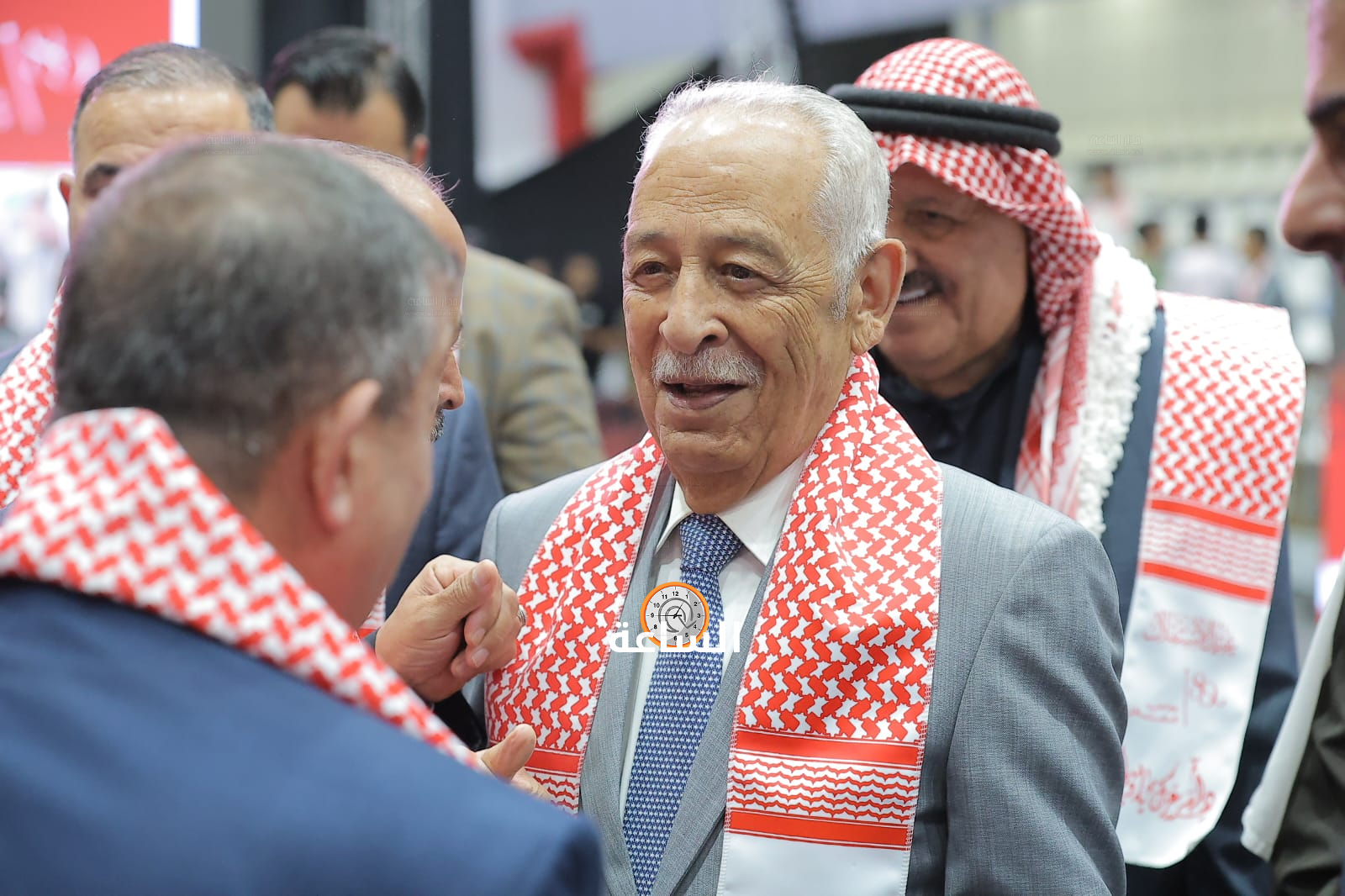 Madar Al-Saa Images 0.4186568415617328