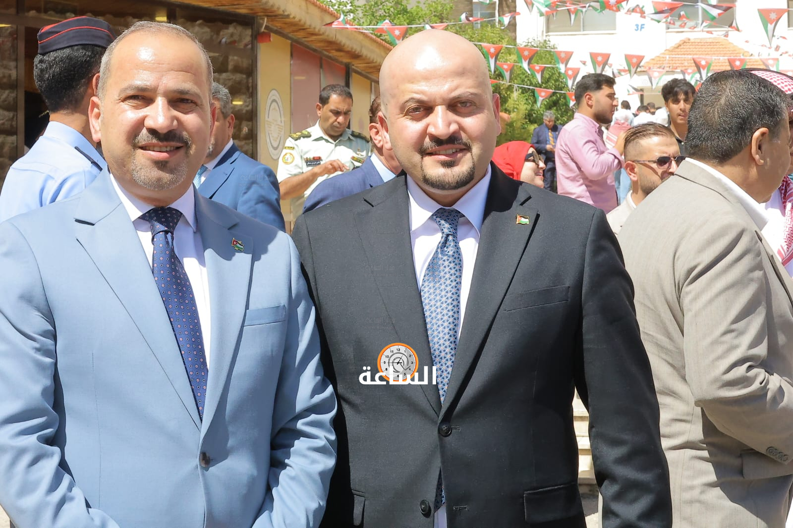 Madar Al-Saa Images 0.8952974019429456