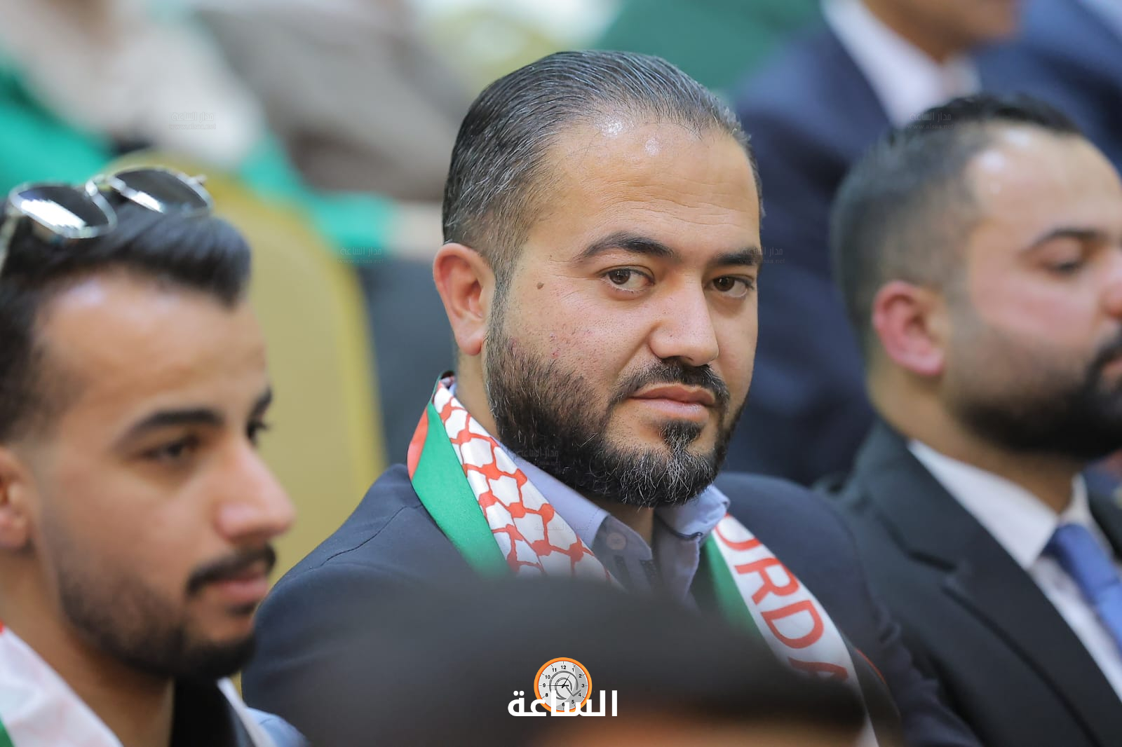 Madar Al-Saa Images 0.412264422047785