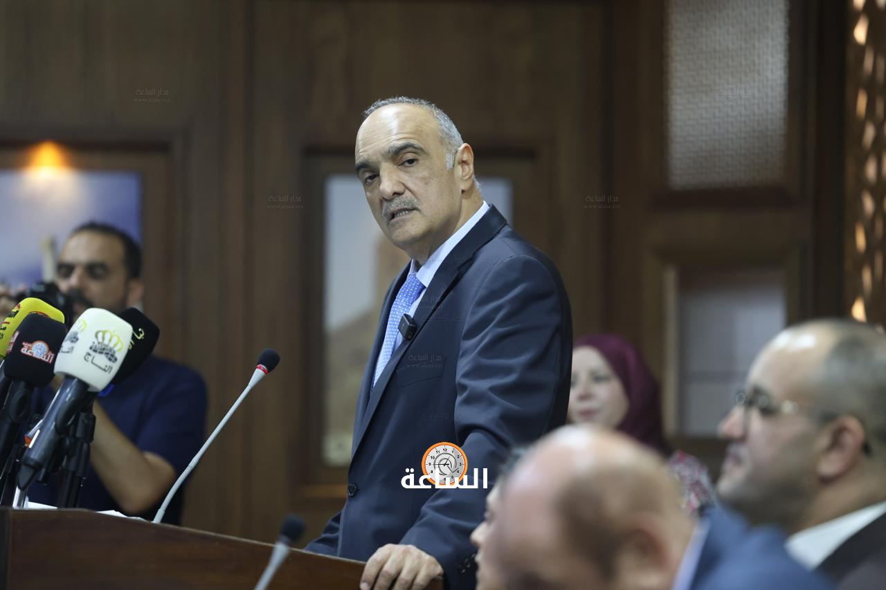 Madar Al-Saa Images 0.27885792199061243