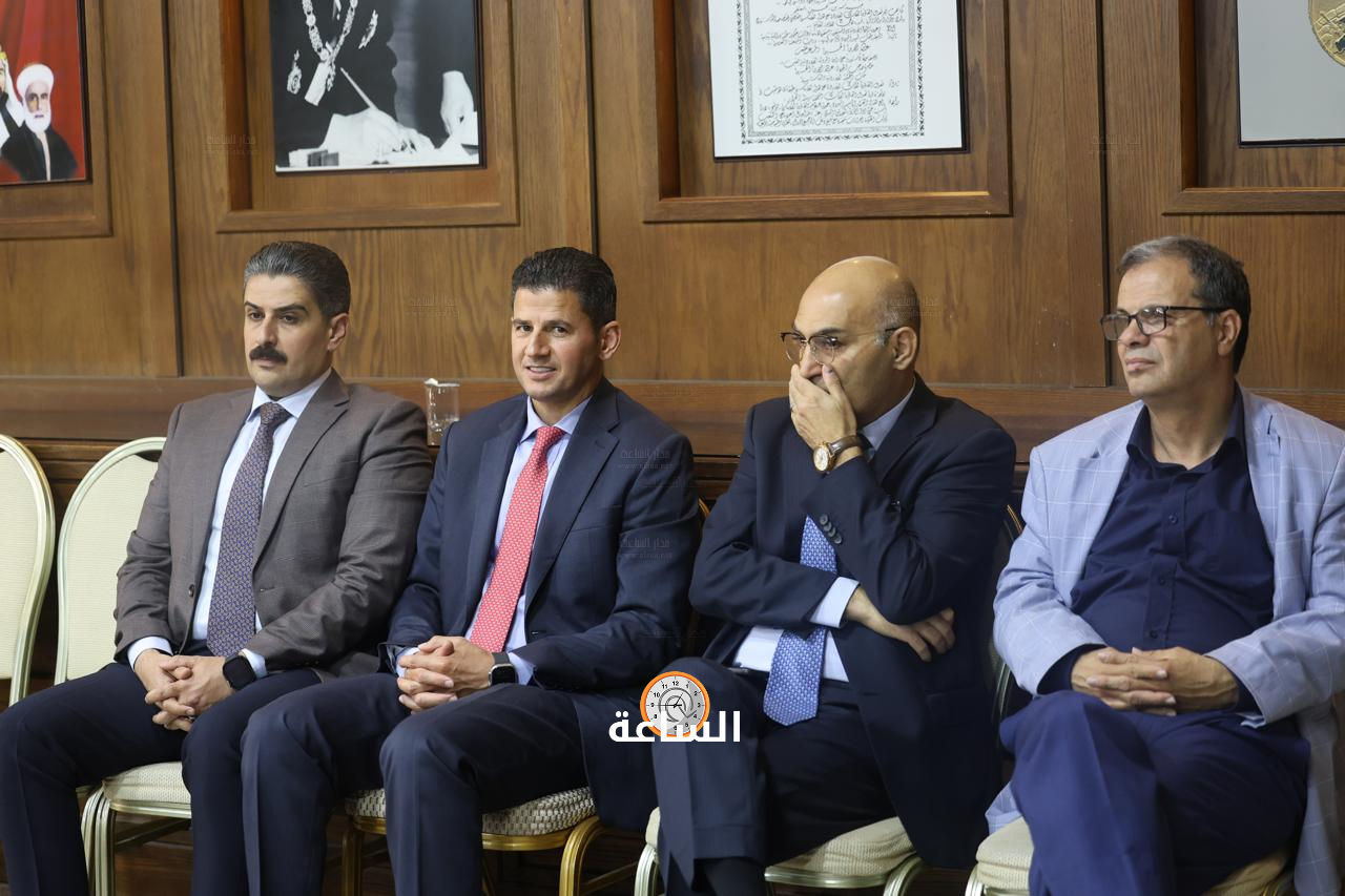 Madar Al-Saa Images 0.6291141278556064