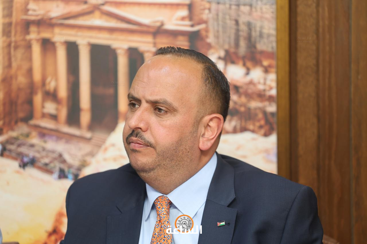 Madar Al-Saa Images 0.1305710648286469