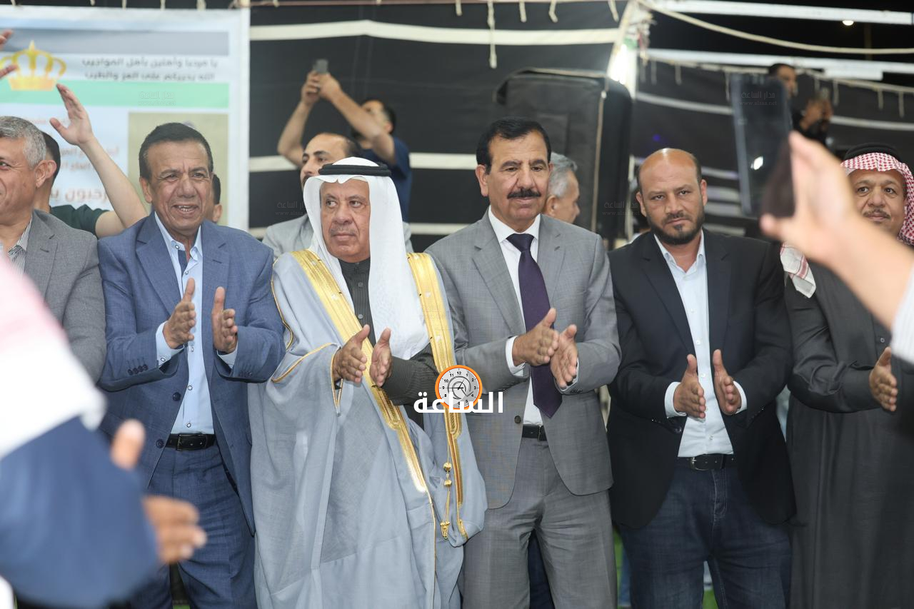 Madar Al-Saa Images 0.7295128893386846