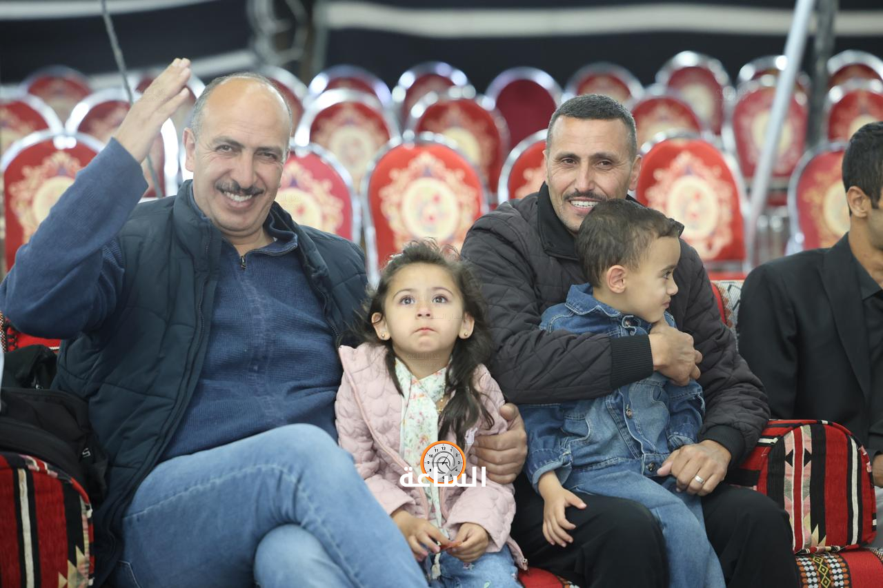 Madar Al-Saa Images 0.3389068002704554
