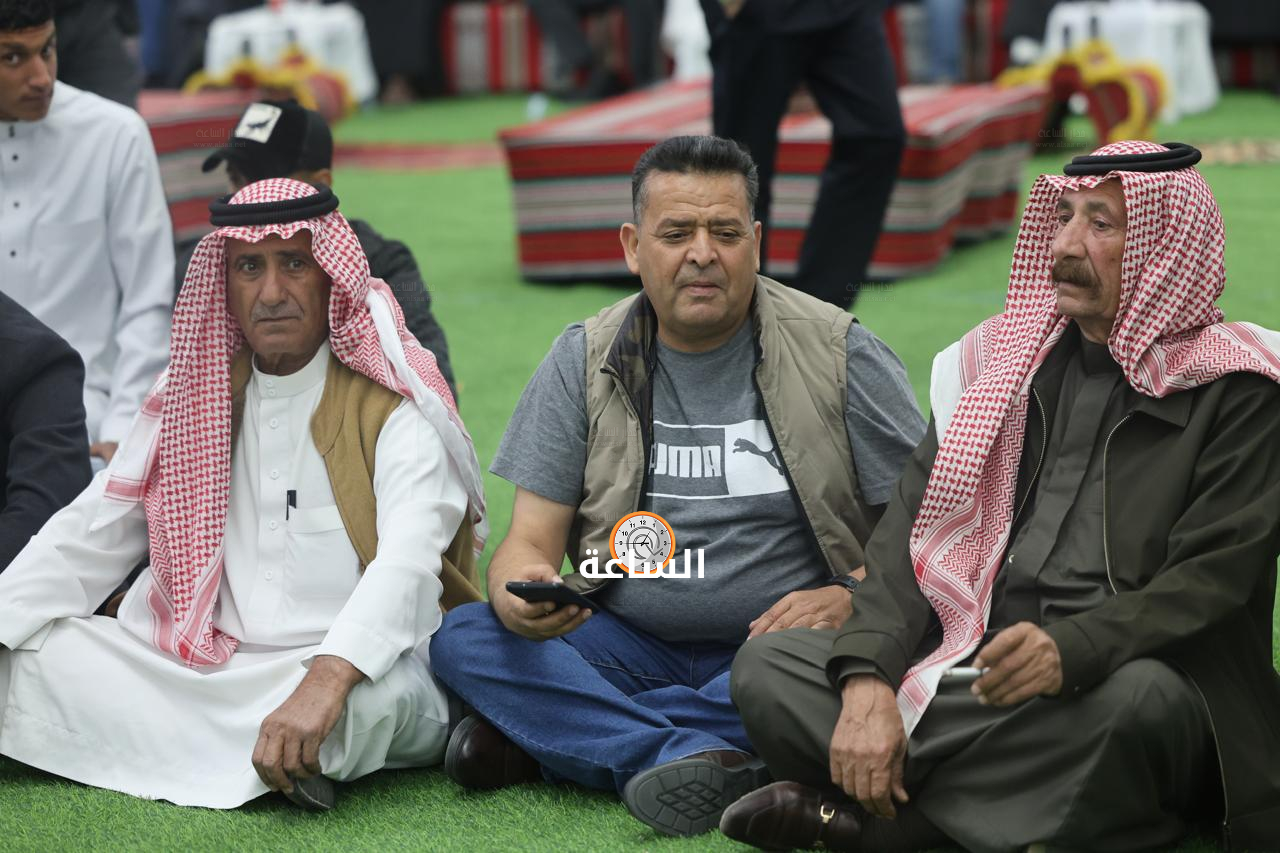 Madar Al-Saa Images 0.42959806523846267