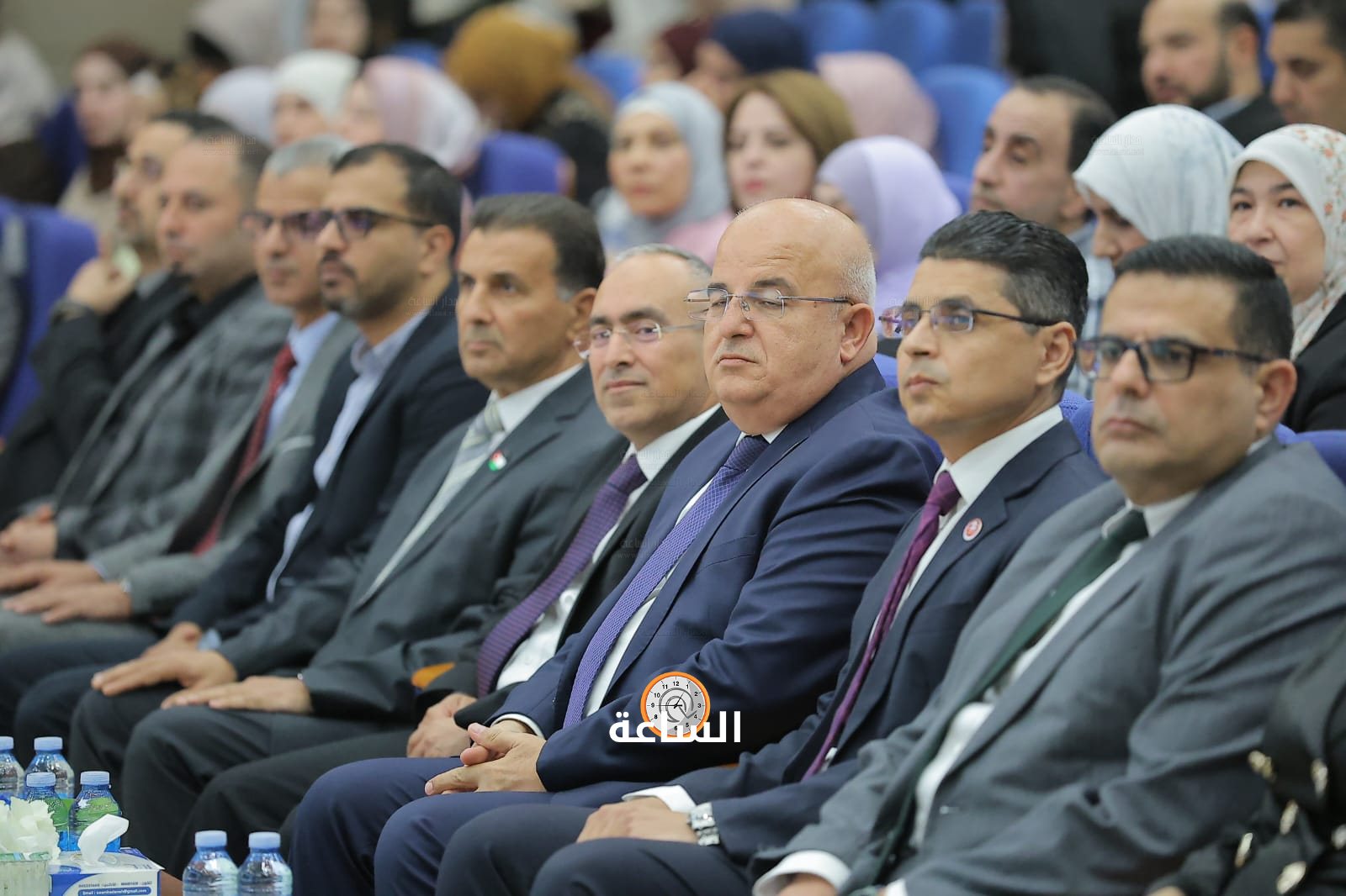 Madar Al-Saa Images 0.8861473882481282