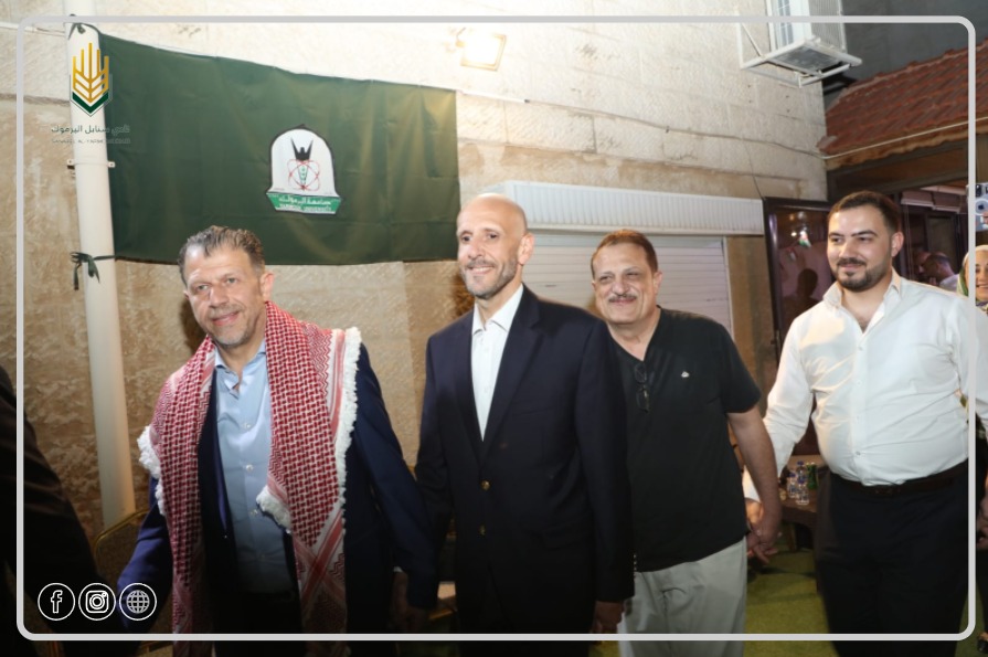 Madar Al-Saa Images 0.6126950614180402