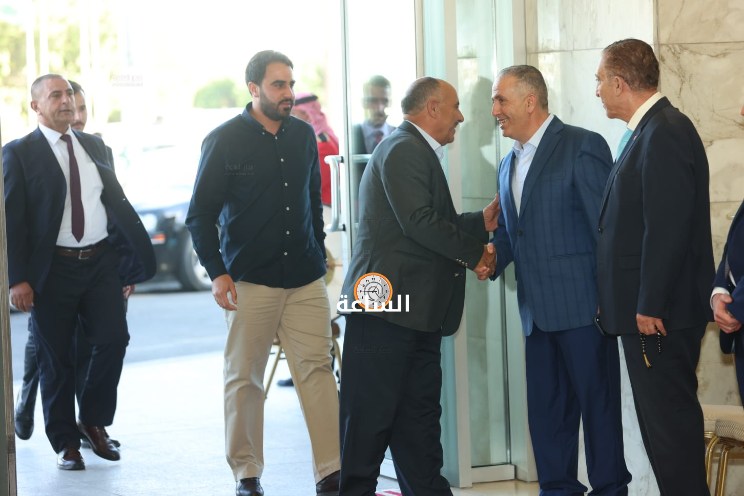 Madar Al-Saa Images 0.28235868233120454