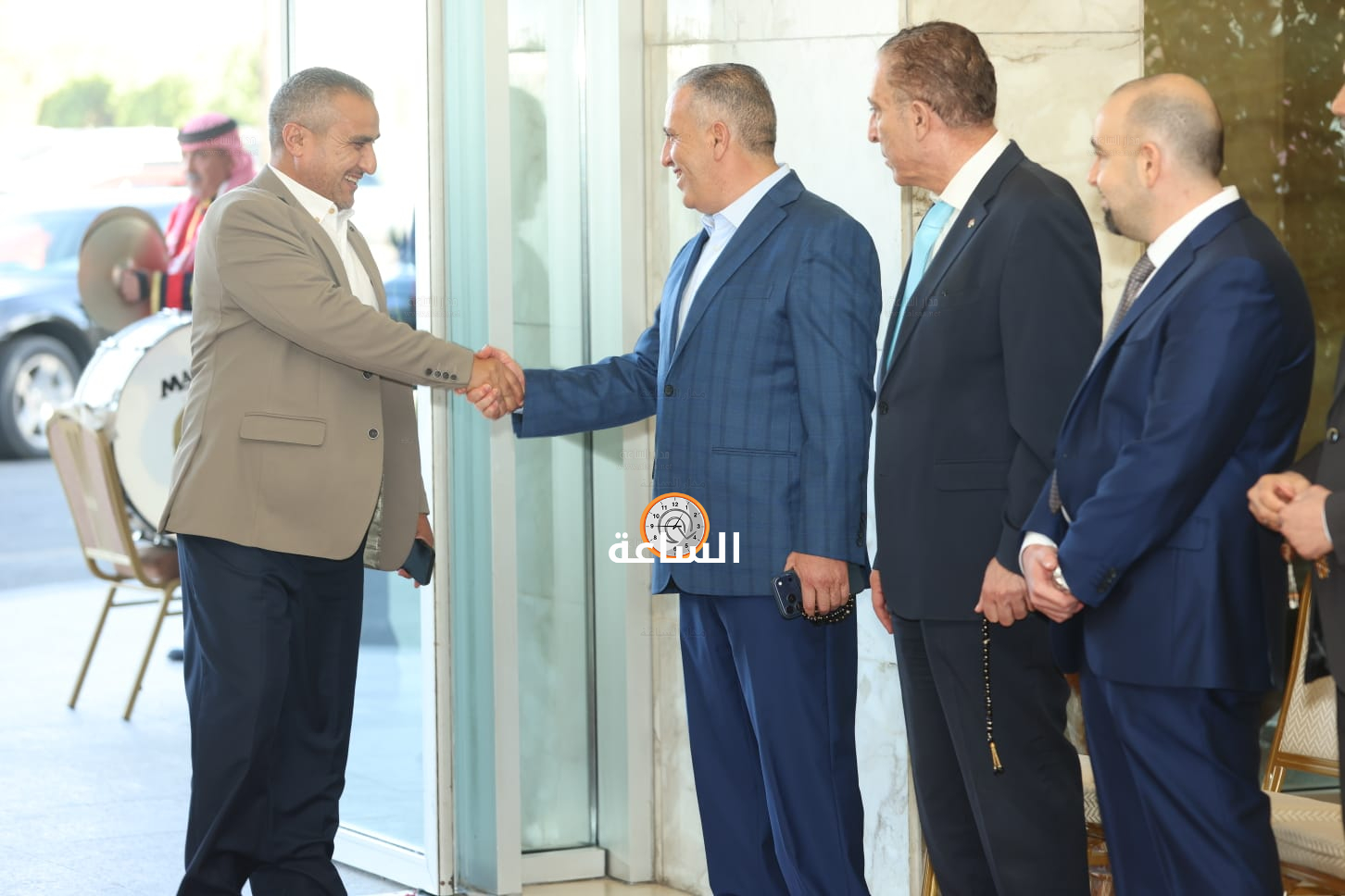 Madar Al-Saa Images 0.5915174130821288