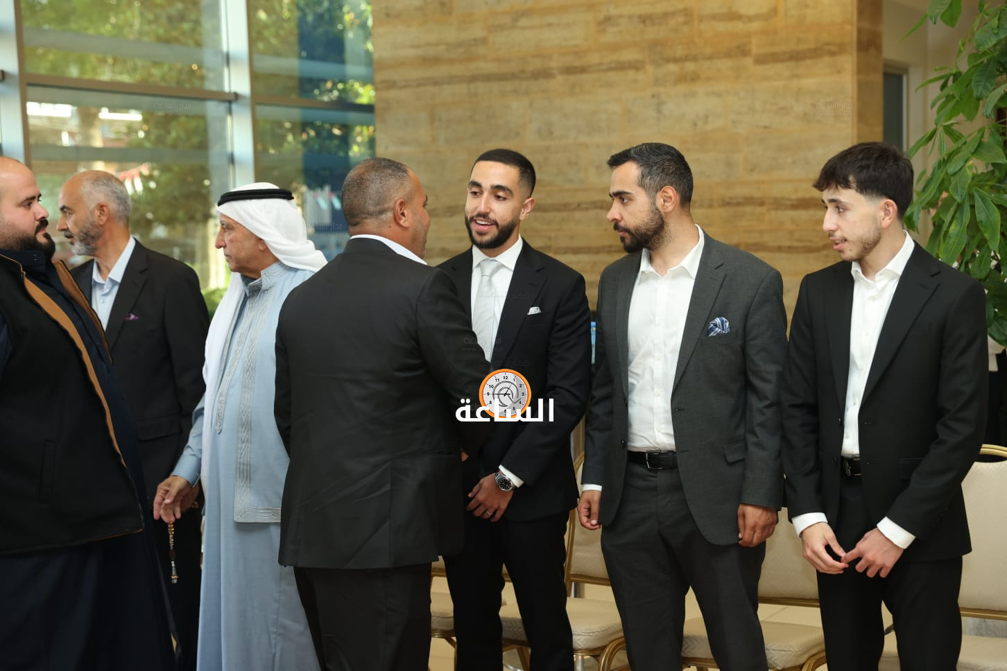 Madar Al-Saa Images 0.2952056385889066