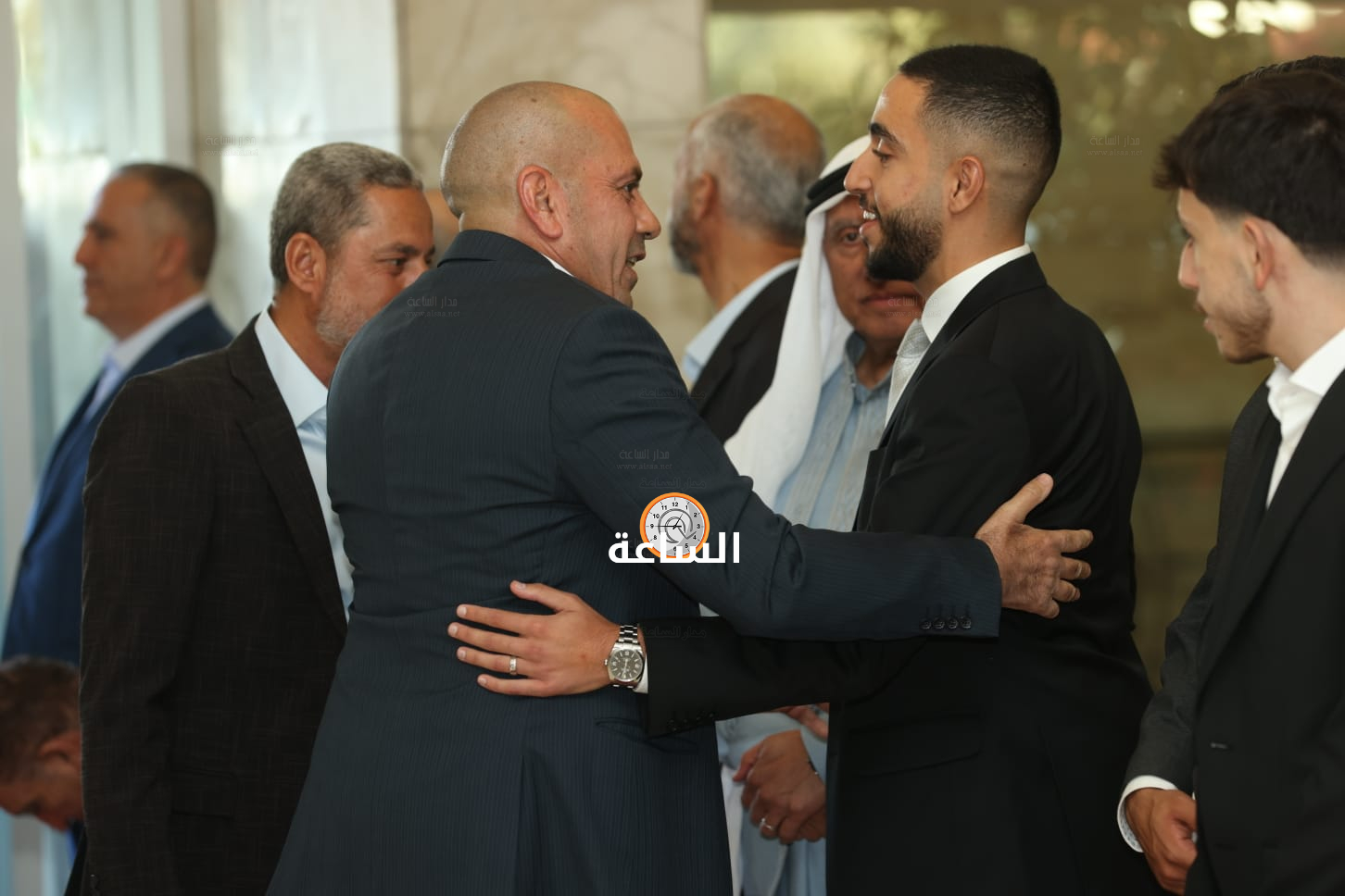 Madar Al-Saa Images 0.8260620180123338