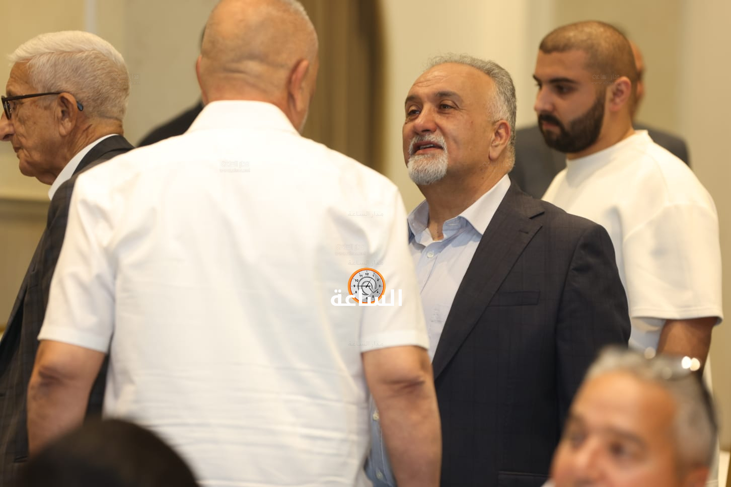 Madar Al-Saa Images 0.7053555247085903