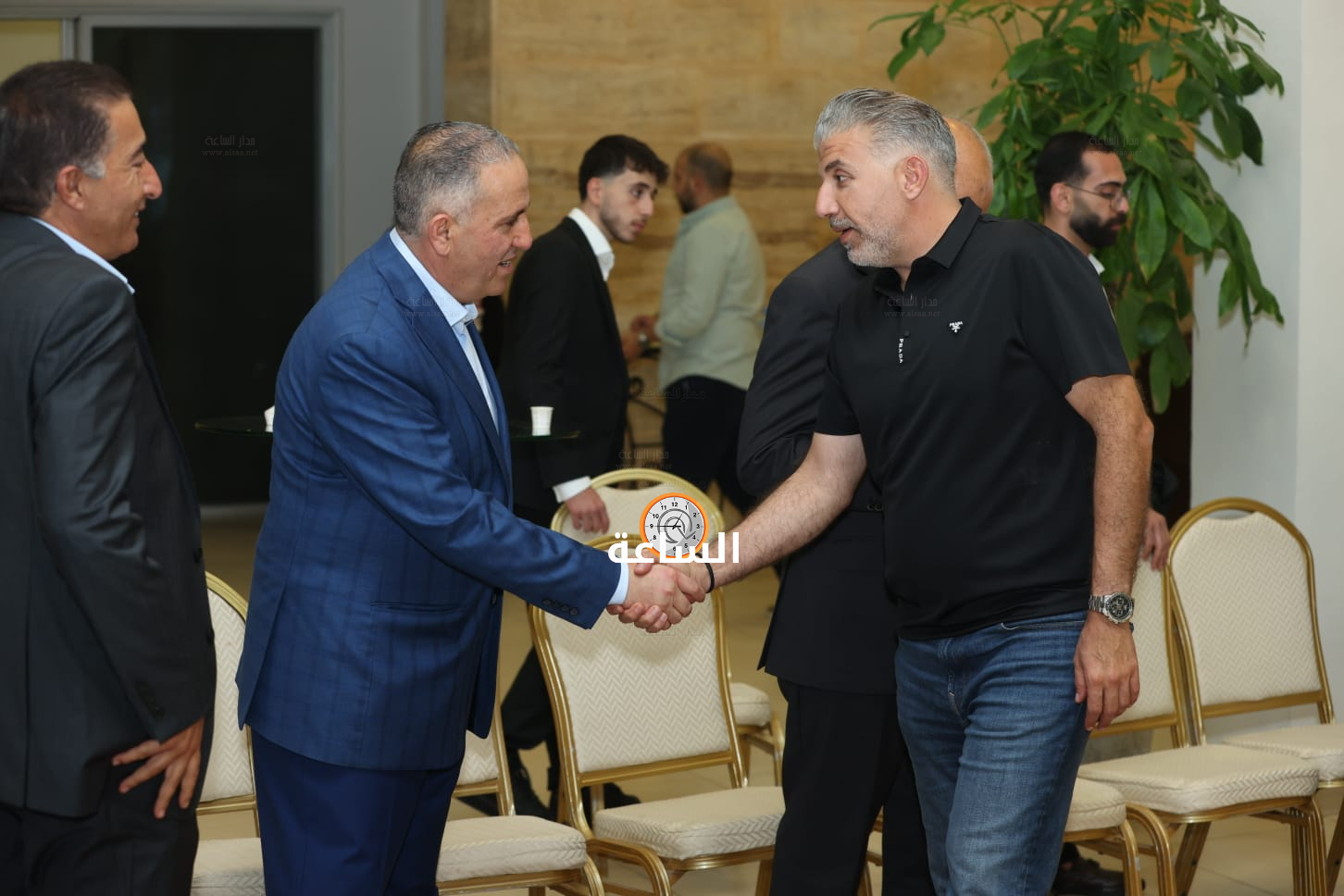 Madar Al-Saa Images 0.9282257200221675