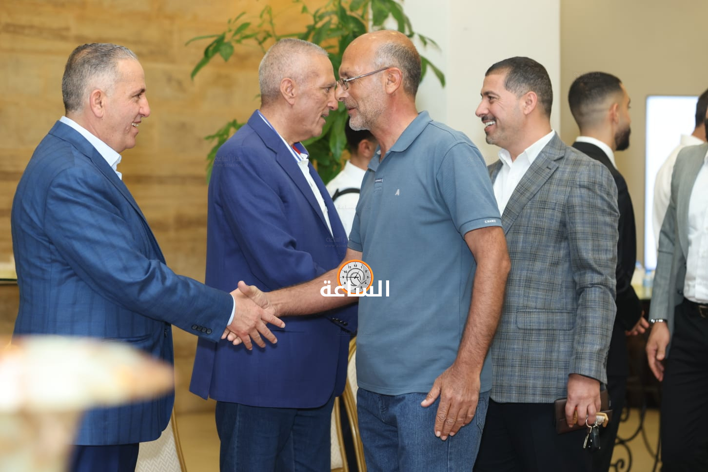 Madar Al-Saa Images 0.19631673501221747
