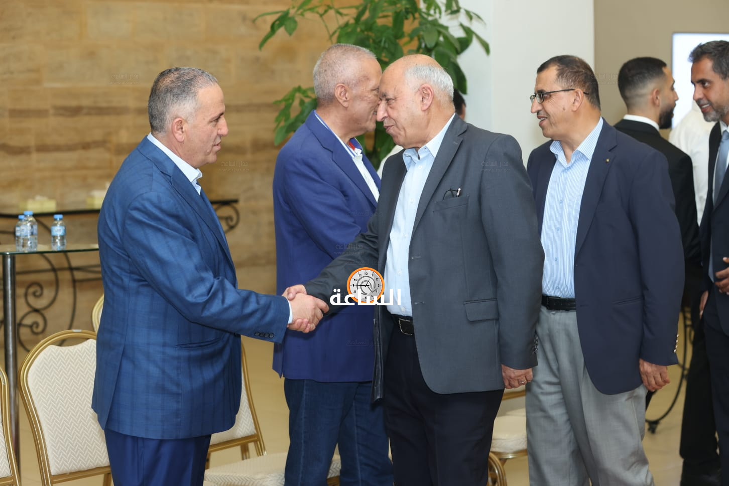 Madar Al-Saa Images 0.8317196403365265