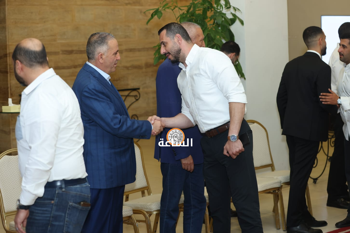 Madar Al-Saa Images 0.813554559754792