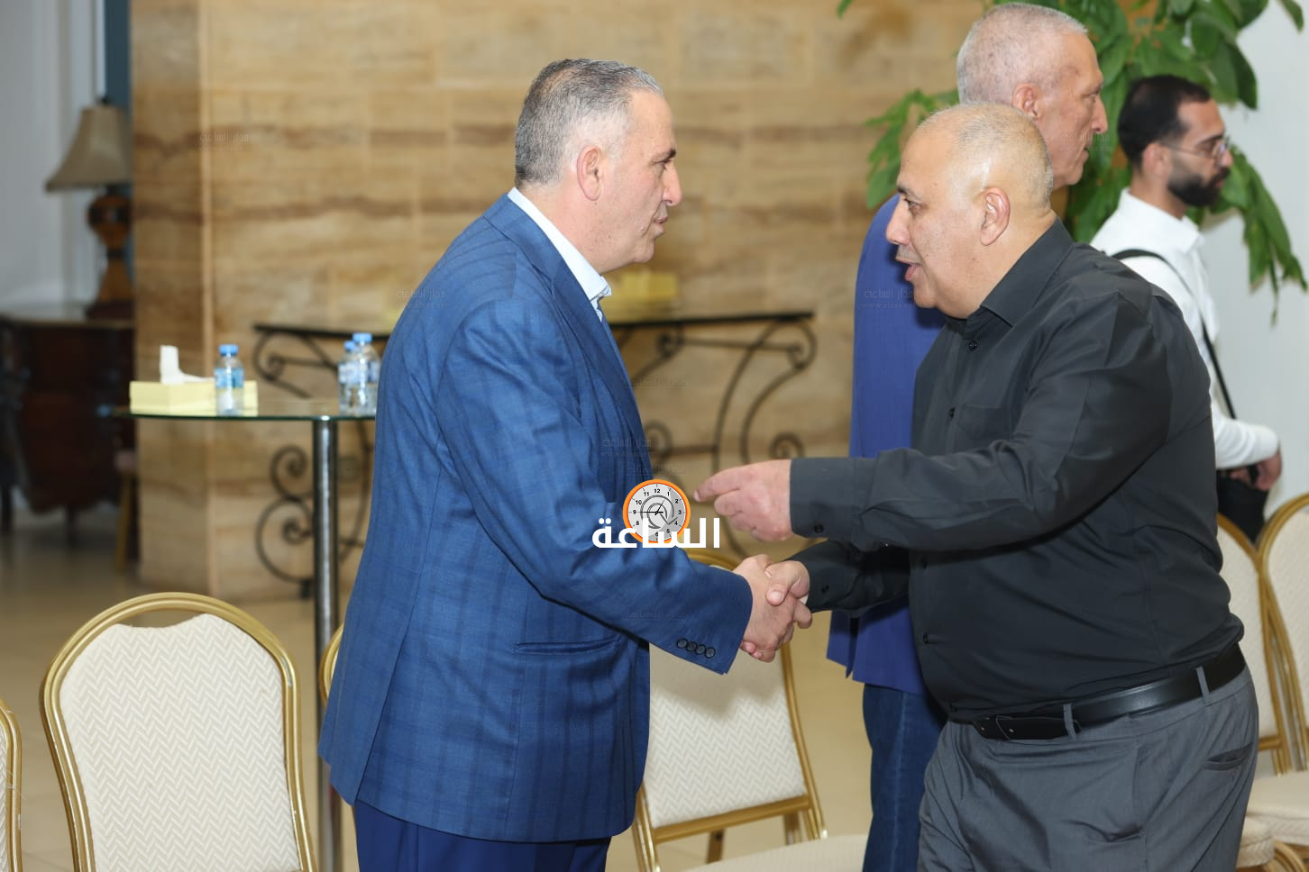 Madar Al-Saa Images 0.03268432236654506