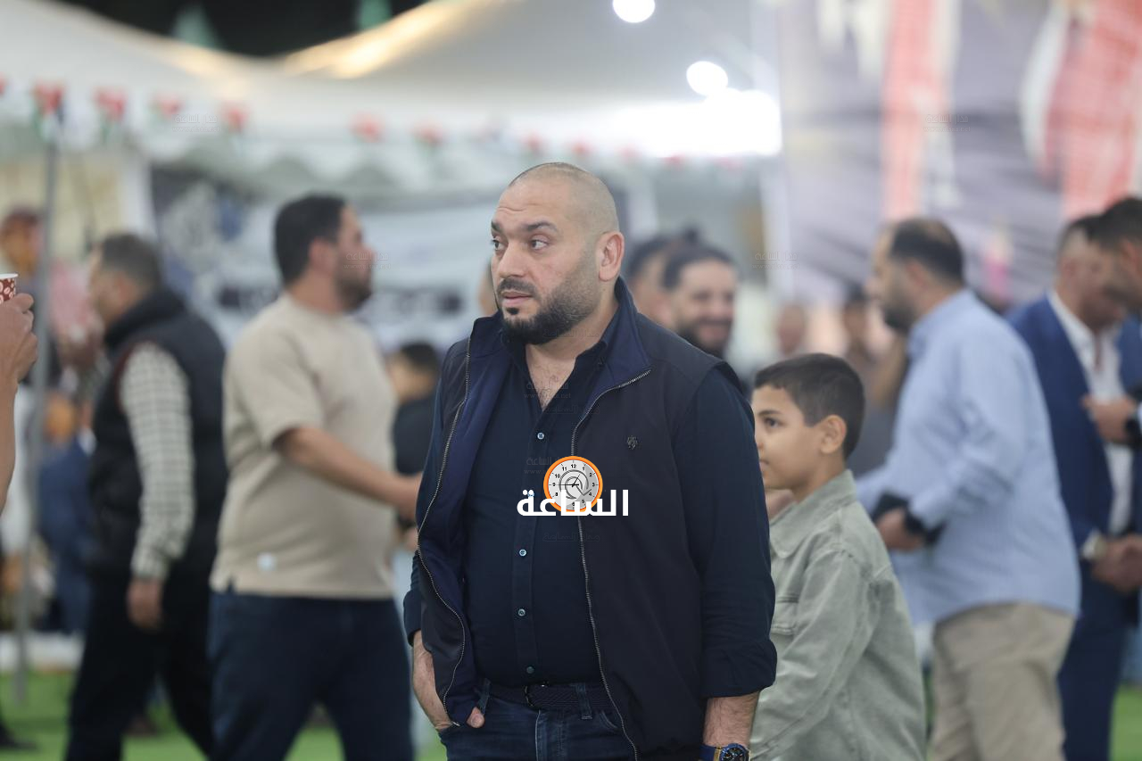 Madar Al-Saa Images 0.3938128771749785