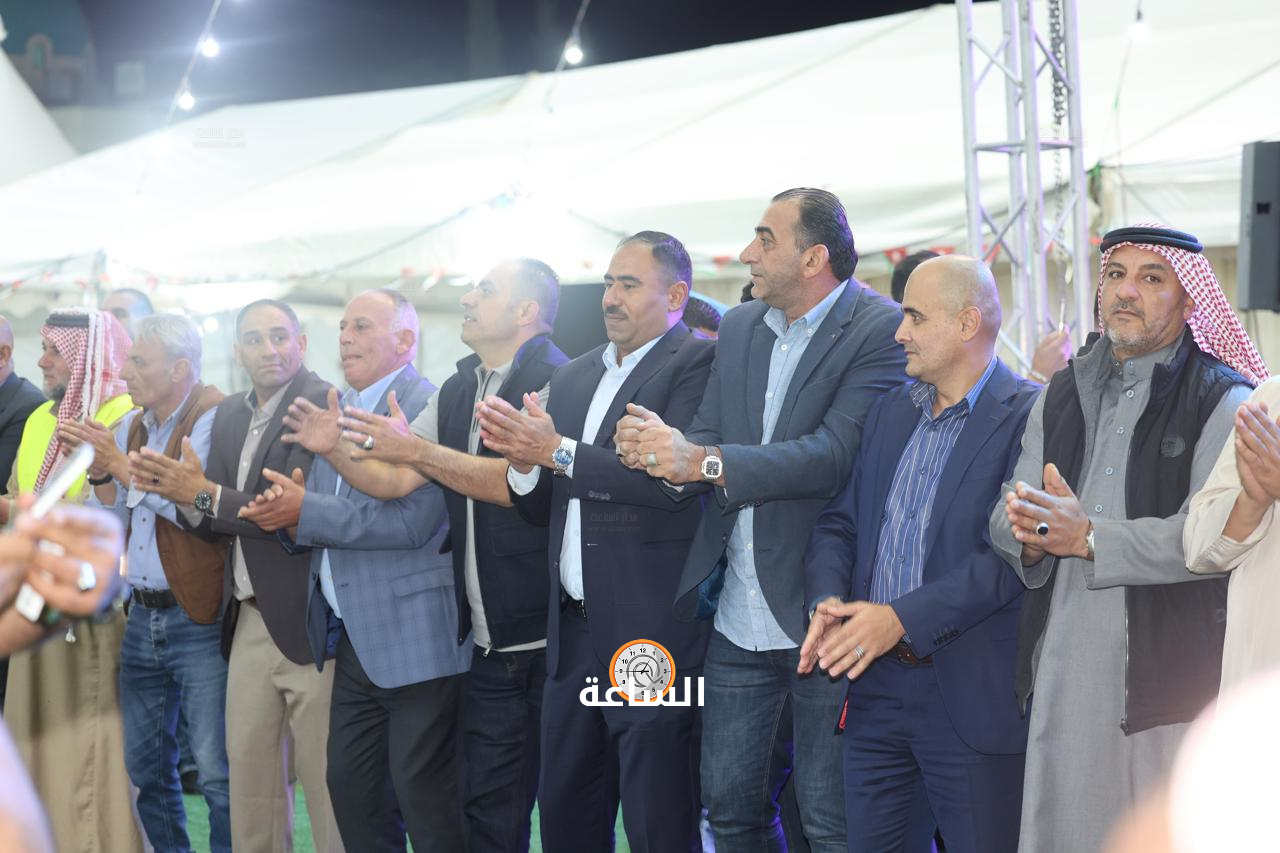 Madar Al-Saa Images 0.25489456279273537