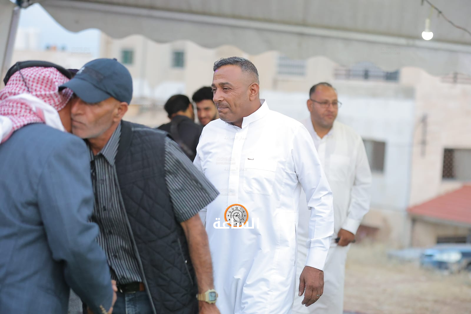 Madar Al-Saa Images 0.3228925358358188