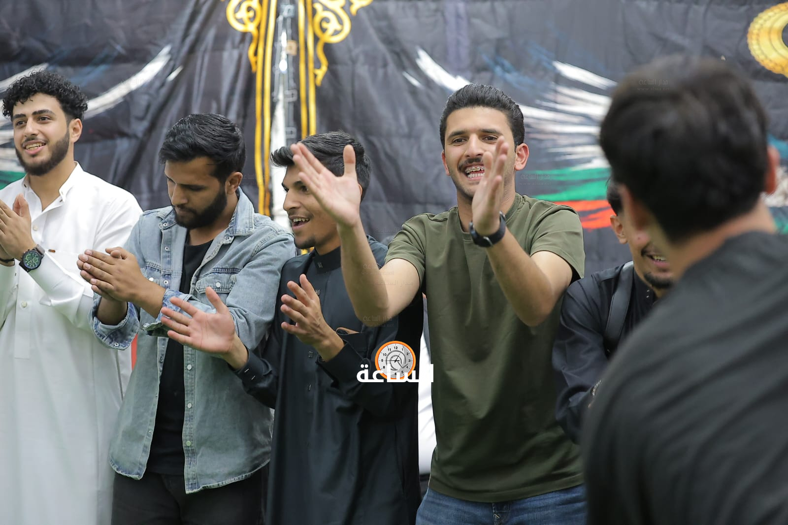 Madar Al-Saa Images 0.6808645270499984