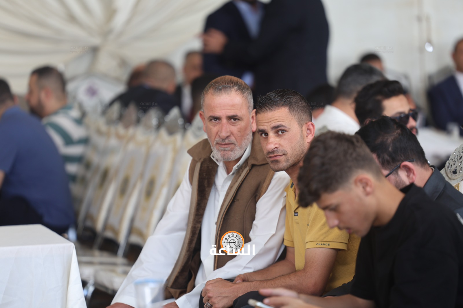 Madar Al-Saa Images 0.8006438335500102