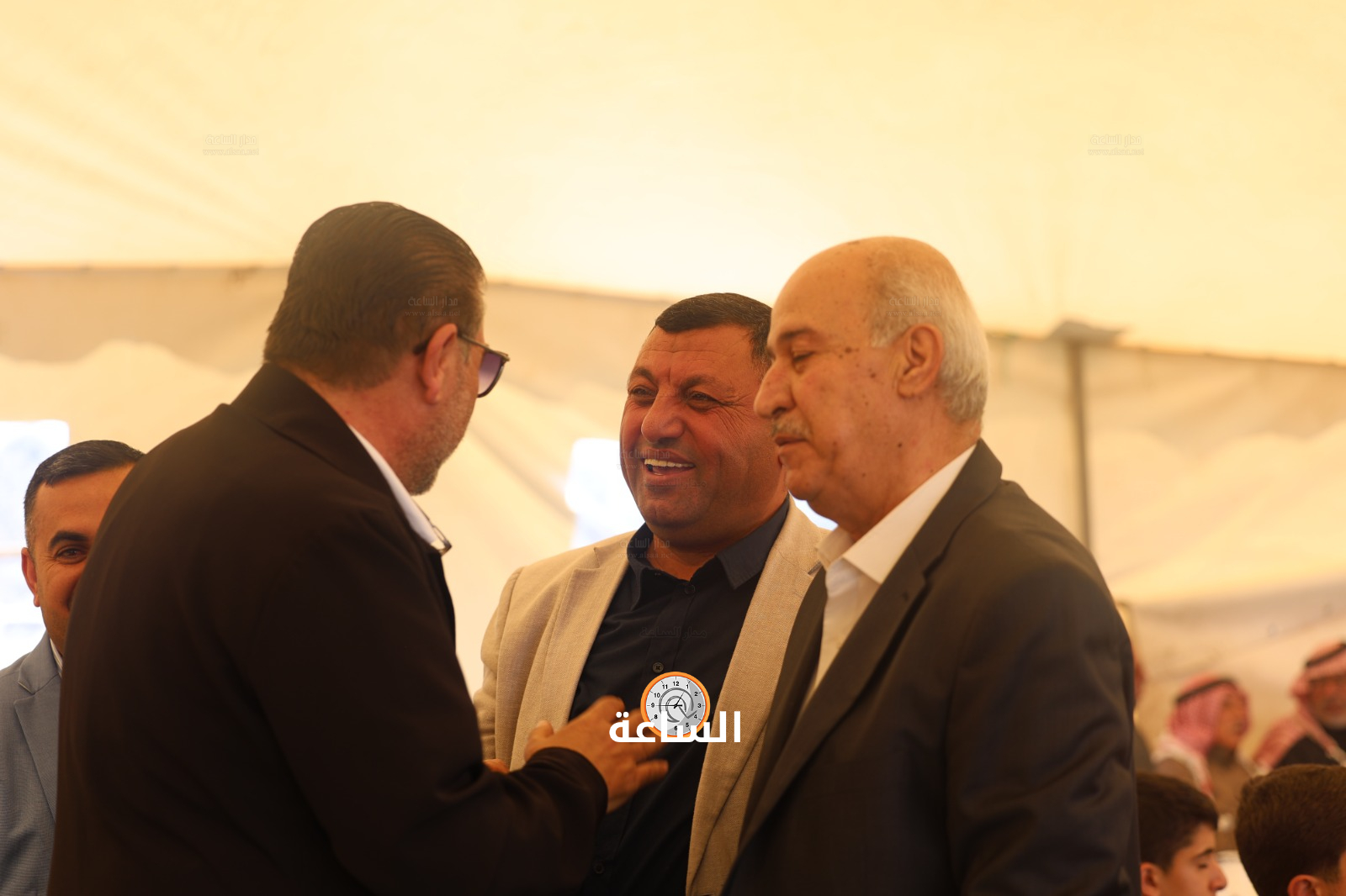 Madar Al-Saa Images 0.030611742833558053