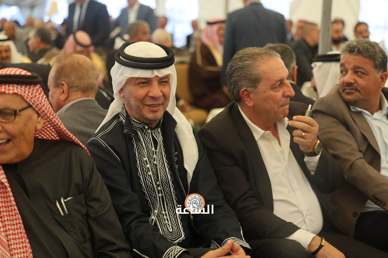 Madar Al-Saa Images 0.42407557358982473
