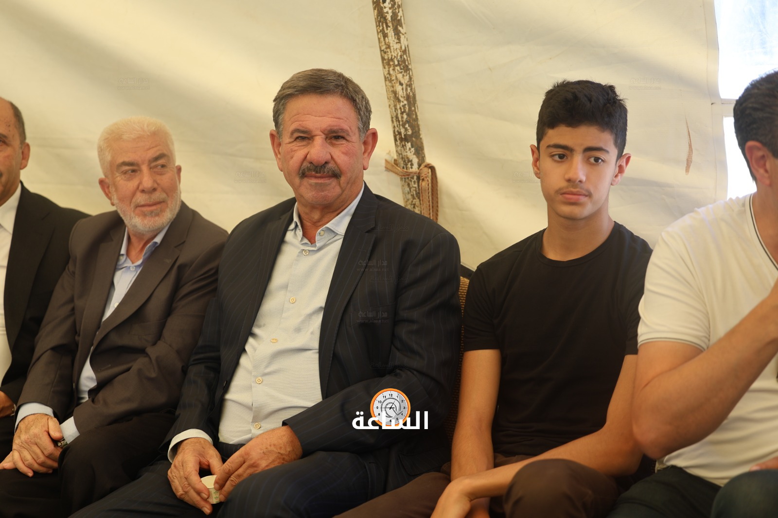 Madar Al-Saa Images 0.959446418446634