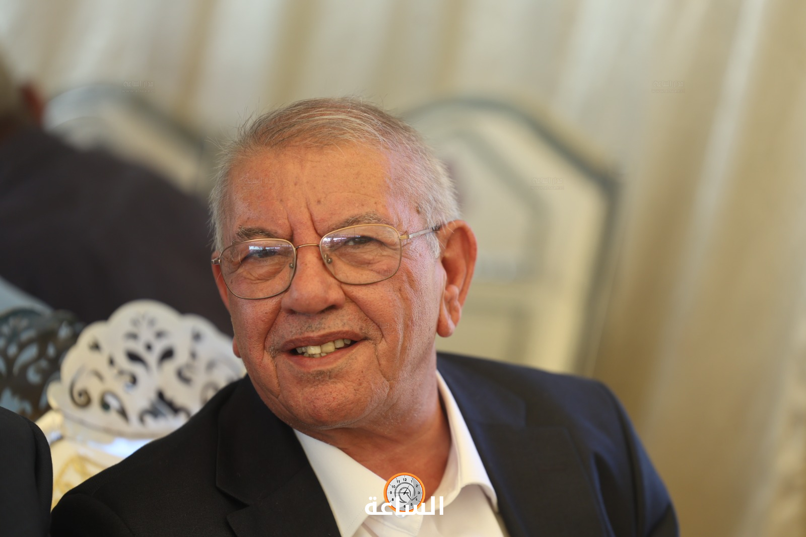 Madar Al-Saa Images 0.37204424681379633