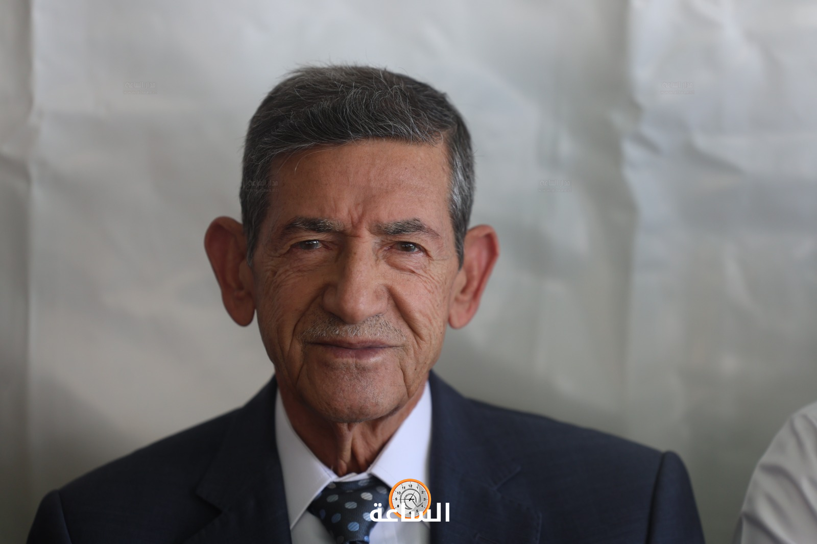 Madar Al-Saa Images 0.9593357023878099