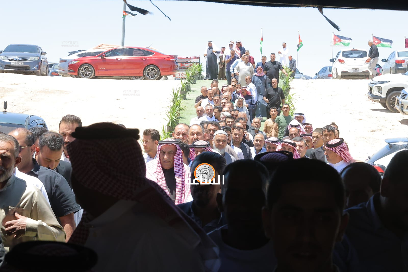 Madar Al-Saa Images 0.11855995519422069