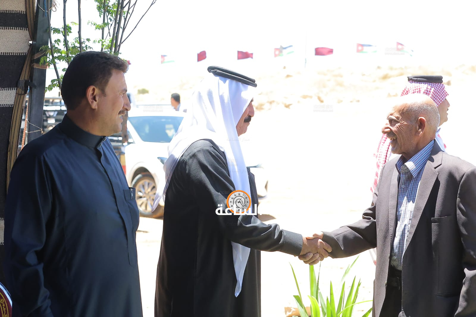 Madar Al-Saa Images 0.326009214189415