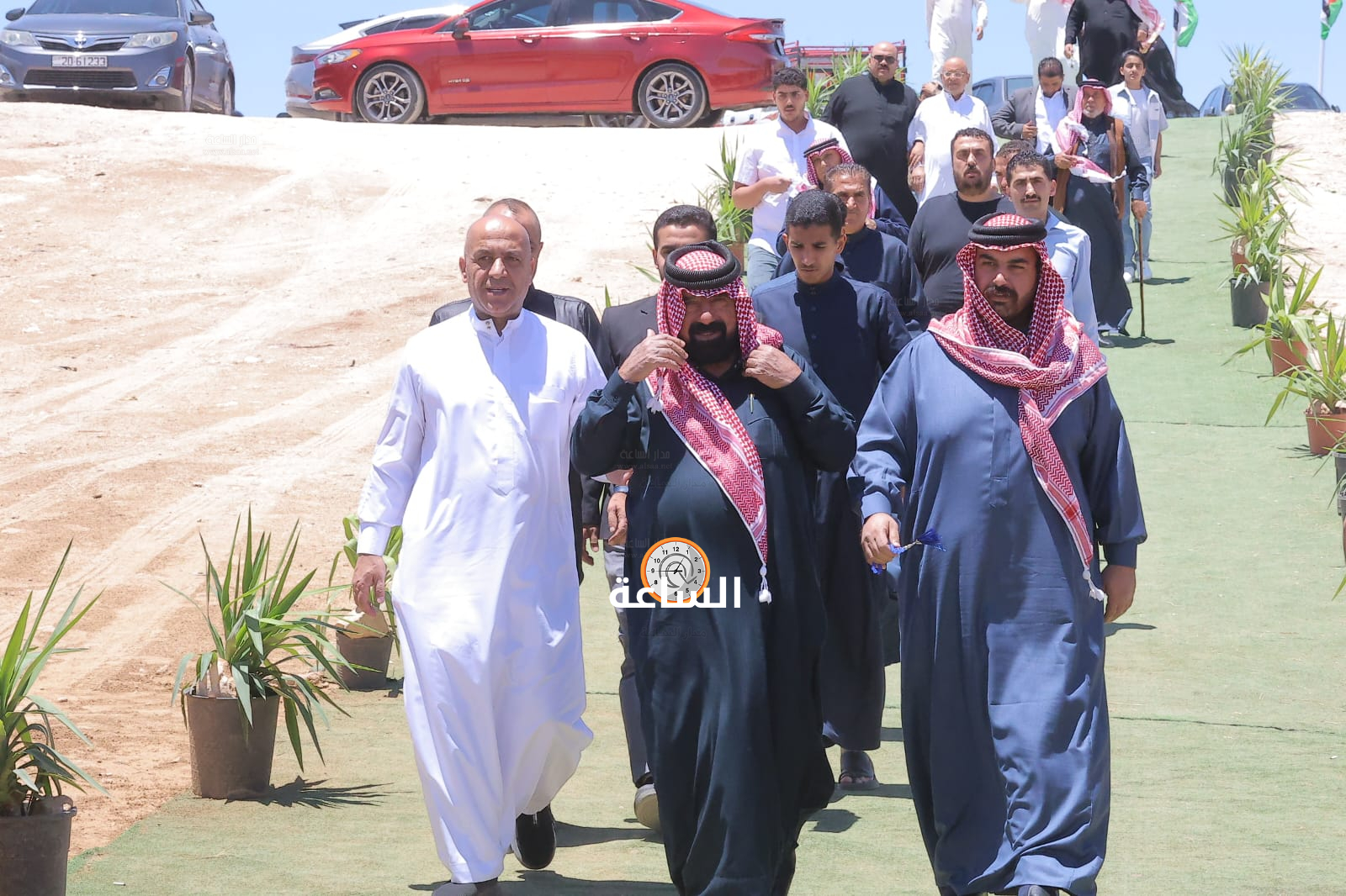Madar Al-Saa Images 0.7039190817171247