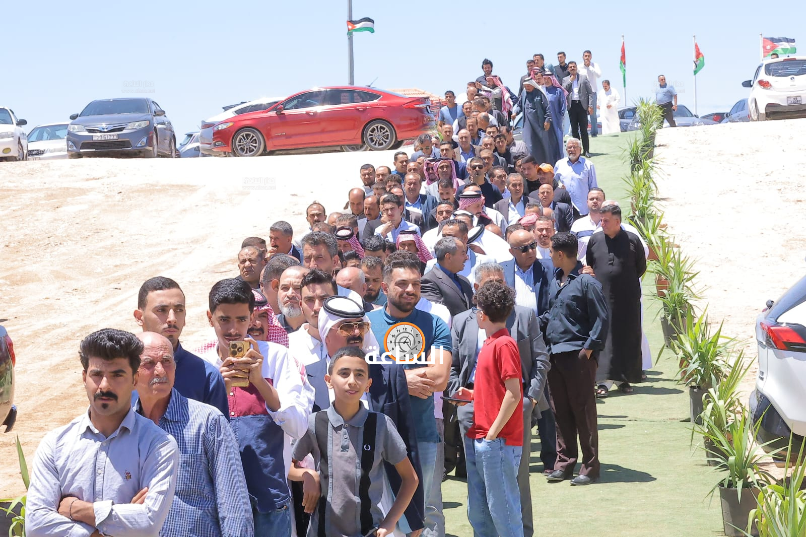 Madar Al-Saa Images 0.9171101358835243