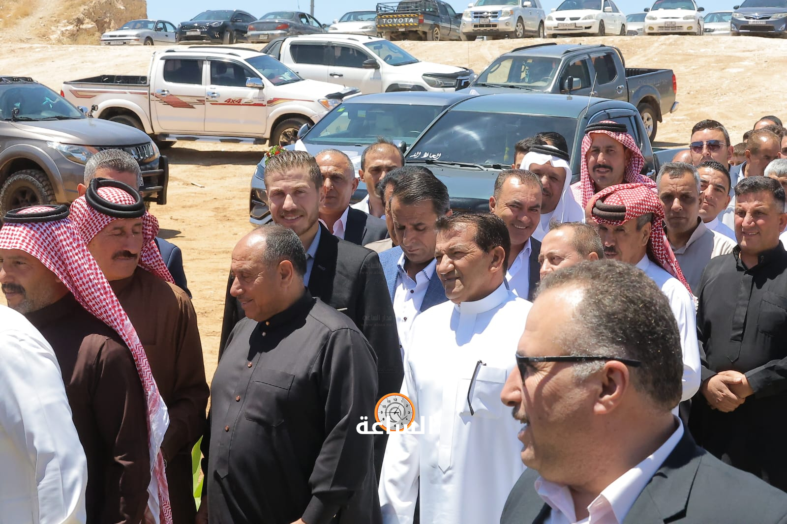 Madar Al-Saa Images 0.2939164571512457