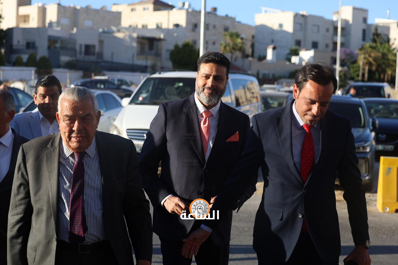 Madar Al-Saa Images 0.3142561886654498
