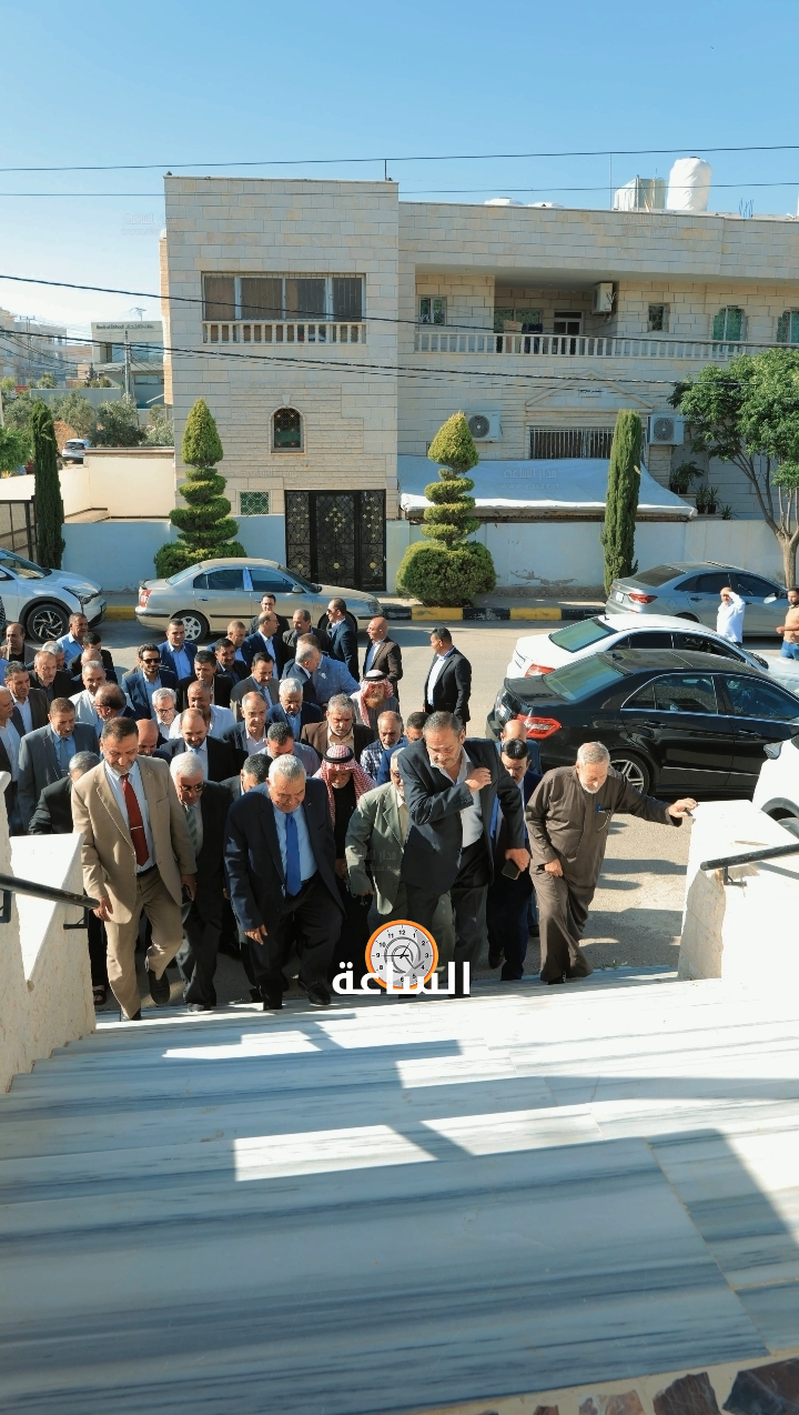 Madar Al-Saa Images 0.7739209498649996