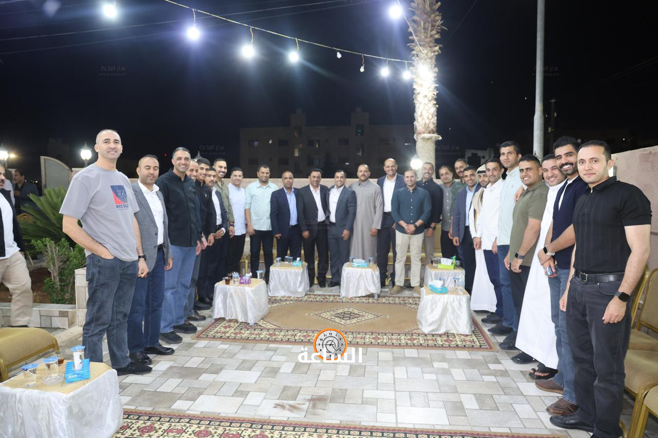 Madar Al-Saa Images 0.4925899838482195