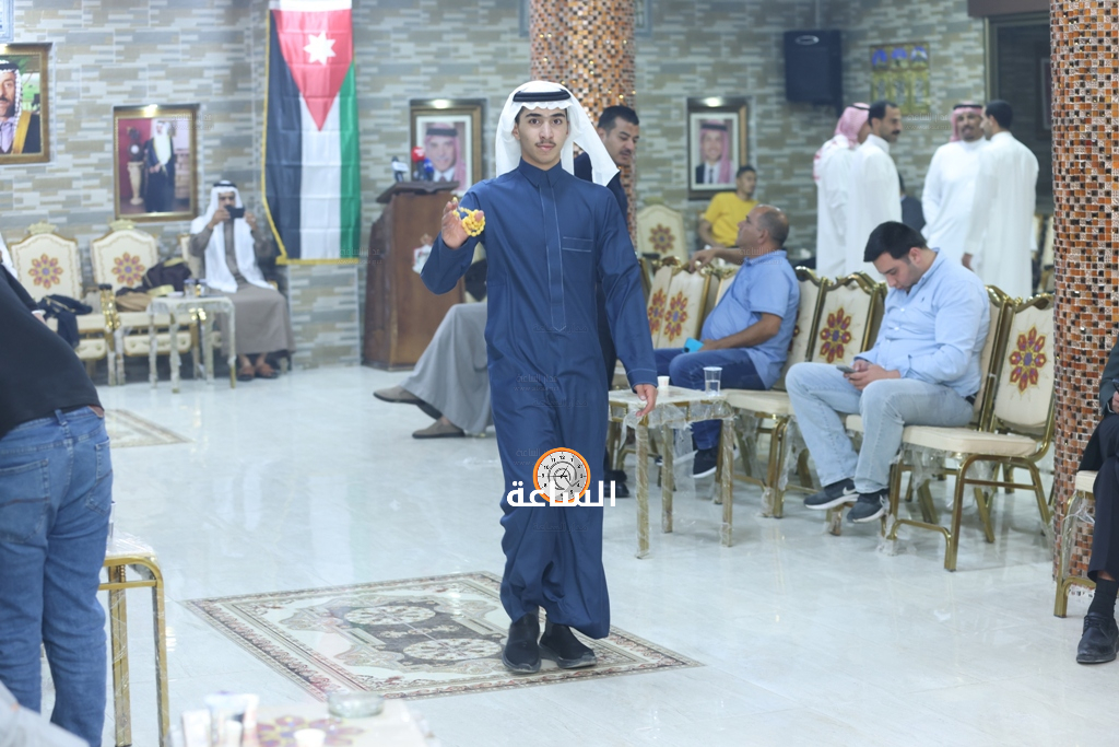 Madar Al-Saa Images 0.3453080452901176