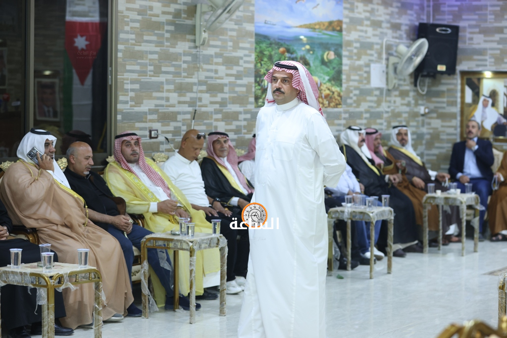 Madar Al-Saa Images 0.2849744338661565