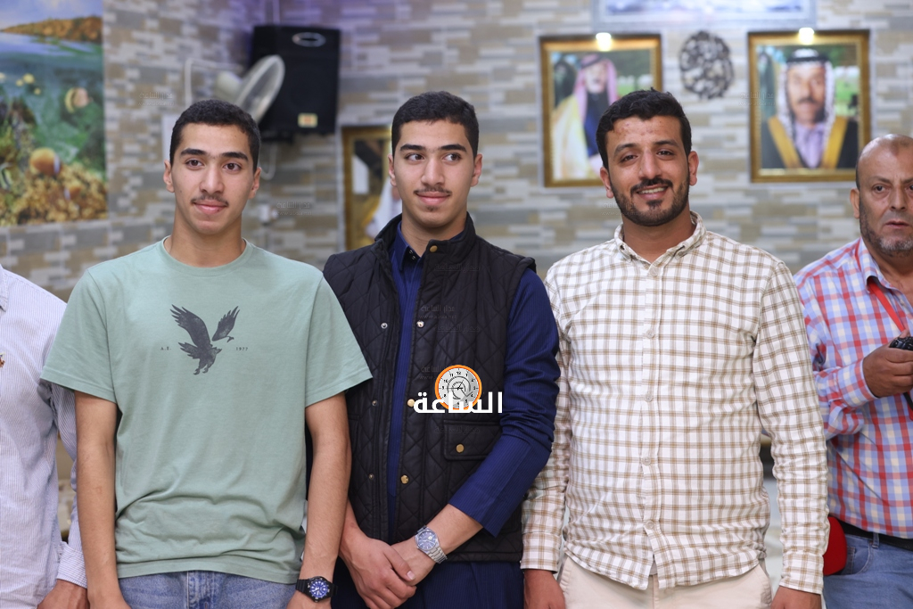 Madar Al-Saa Images 0.28876163221868