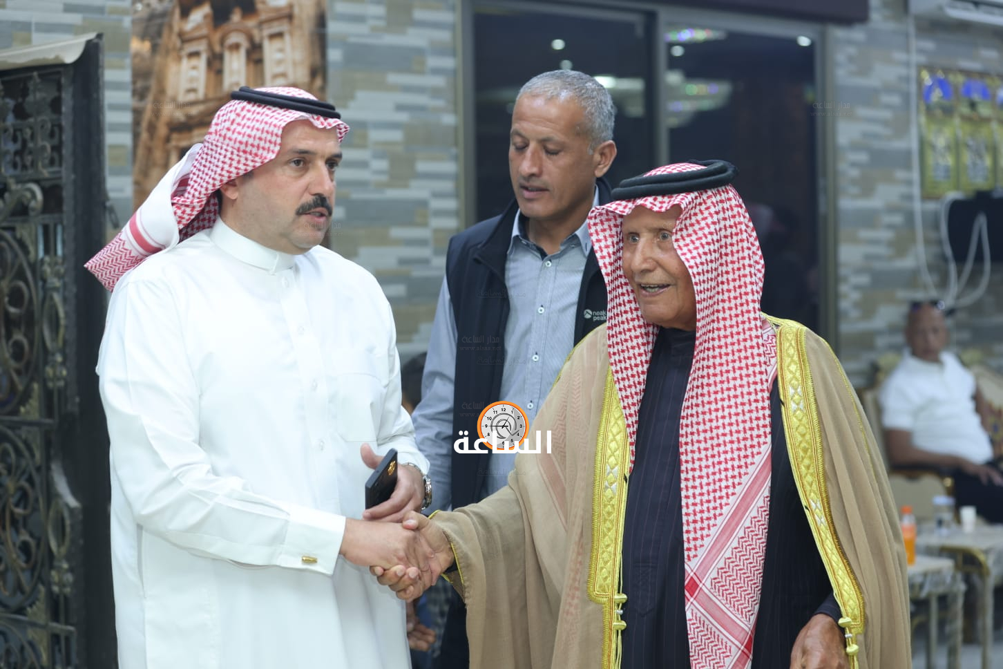 Madar Al-Saa Images 0.4443449102104572