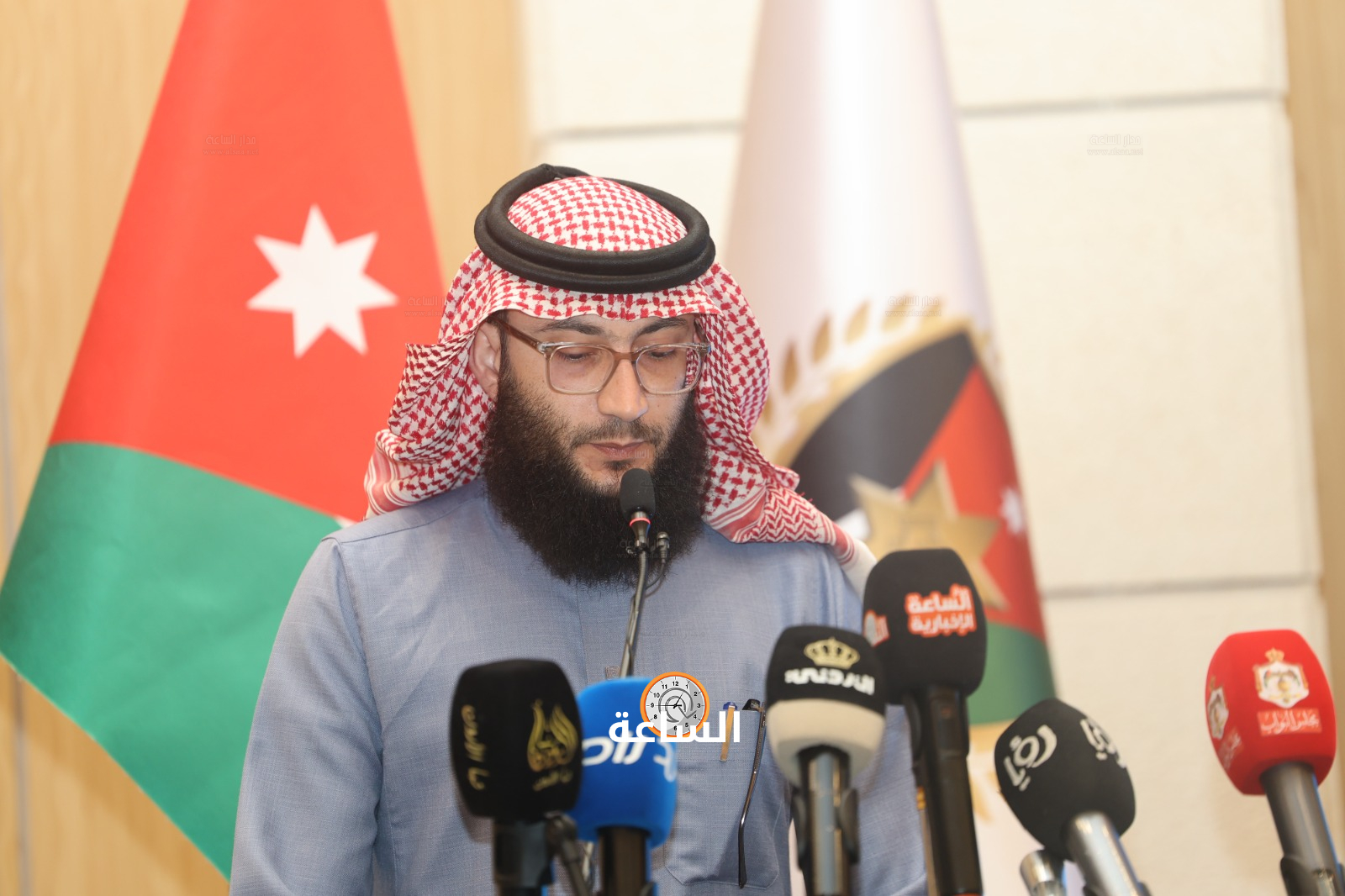 Madar Al-Saa Images 0.4634435660076377